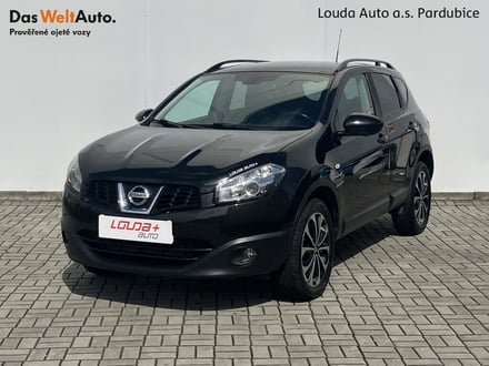 Nissan Qashqai  1.6  96 kW manuál ,