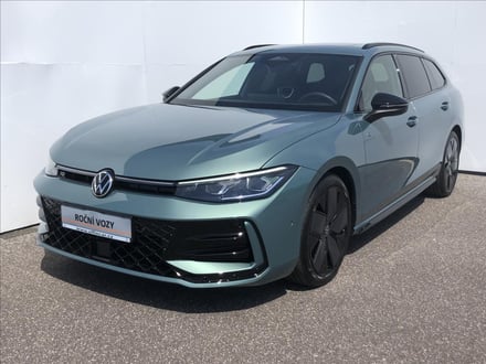 VW Passat Variant TDi 110kW 7DSG R-line110 kW B9