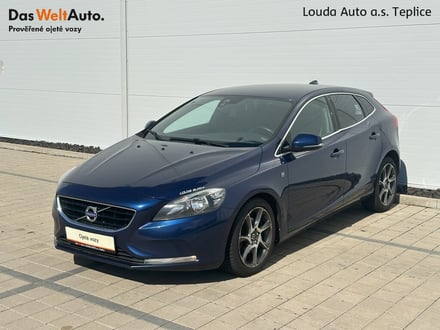Volvo V40 Ocean Race 2.0 TDI 88 kW manuál ,