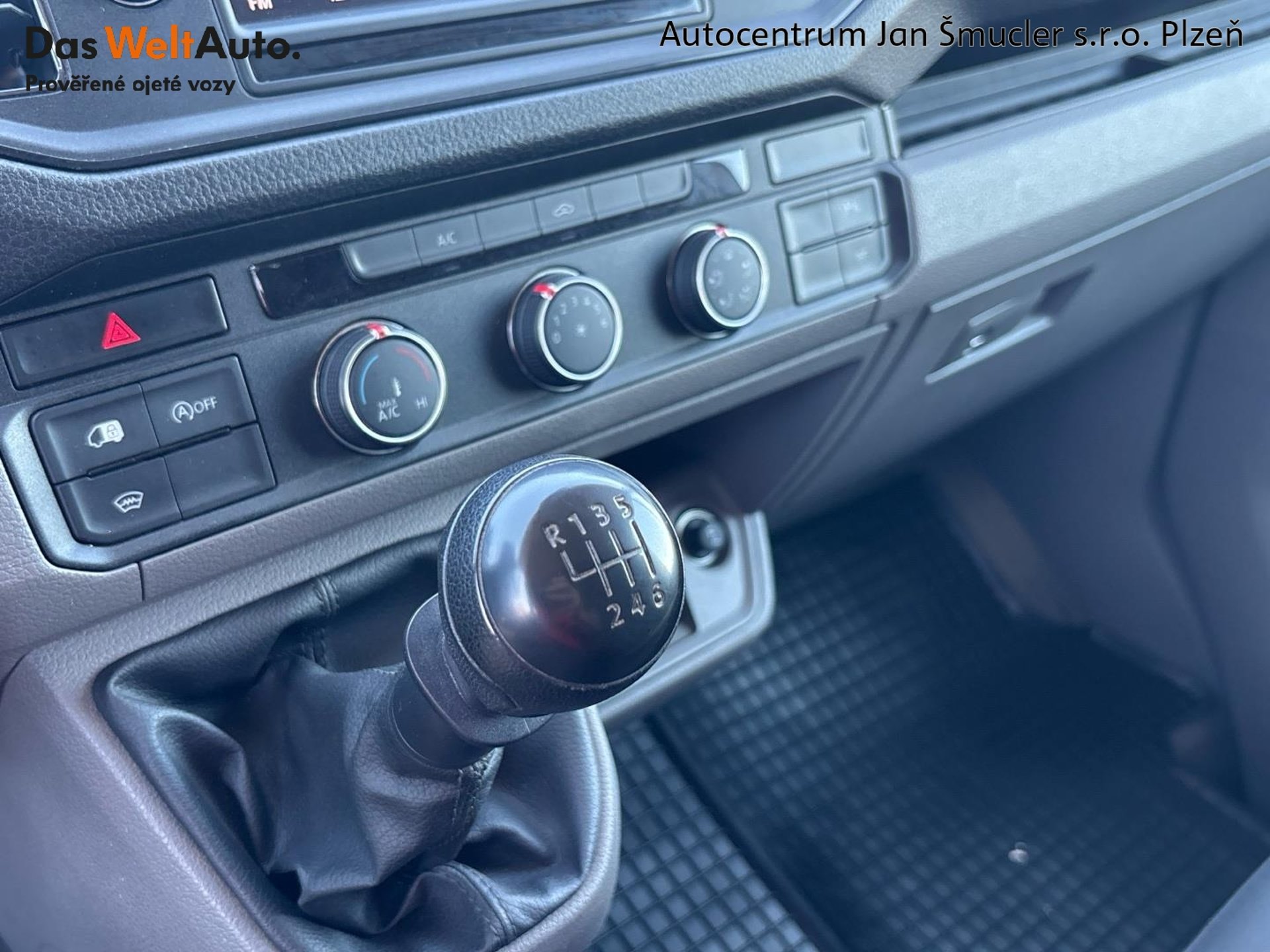 Volkswagen Crafter - skříňový vůz
