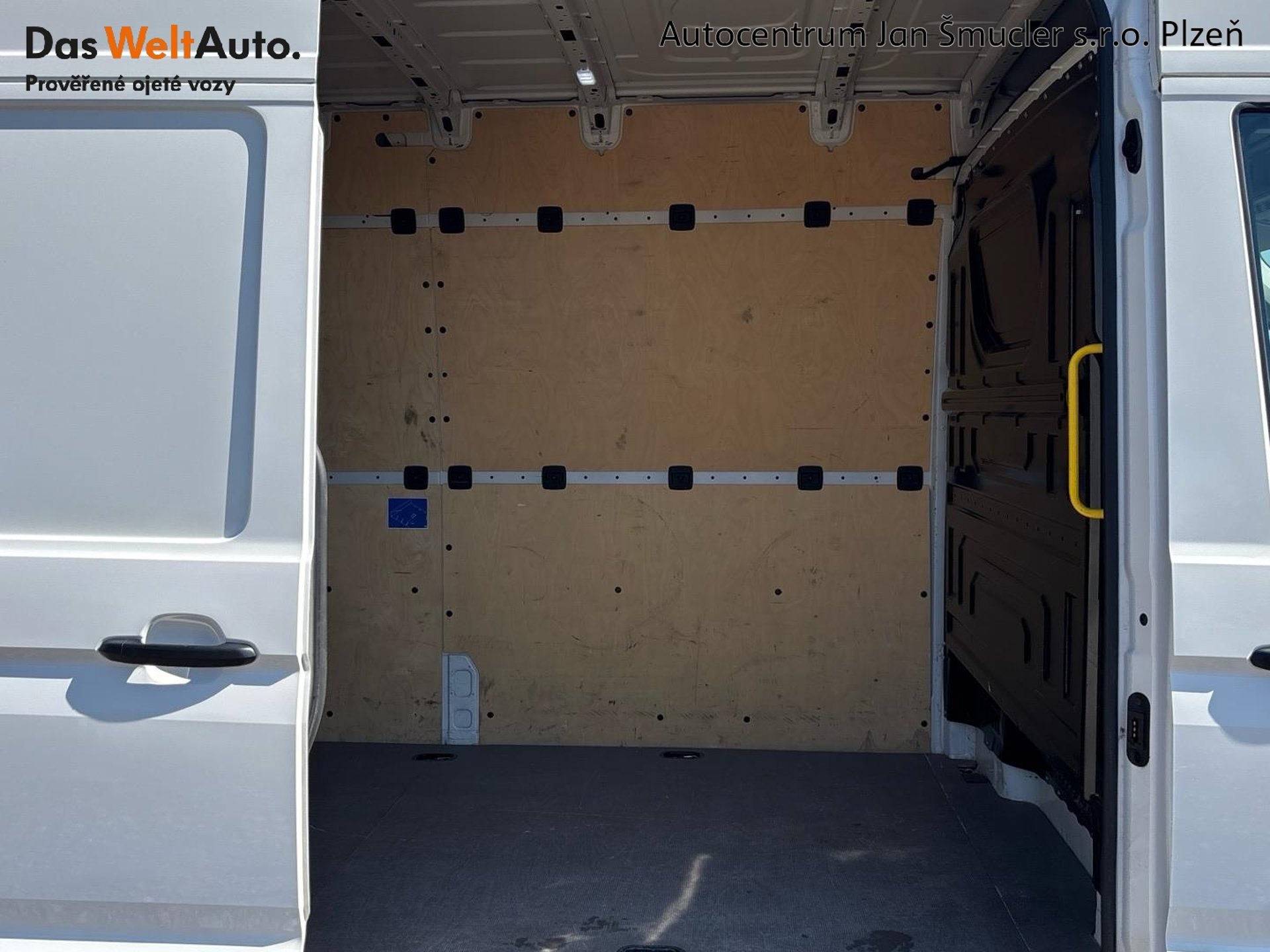 Volkswagen Crafter - skříňový vůz