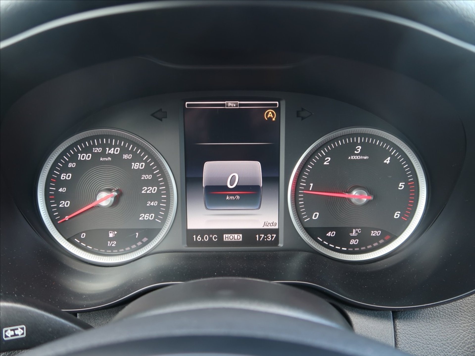 Mercedes-Benz C180