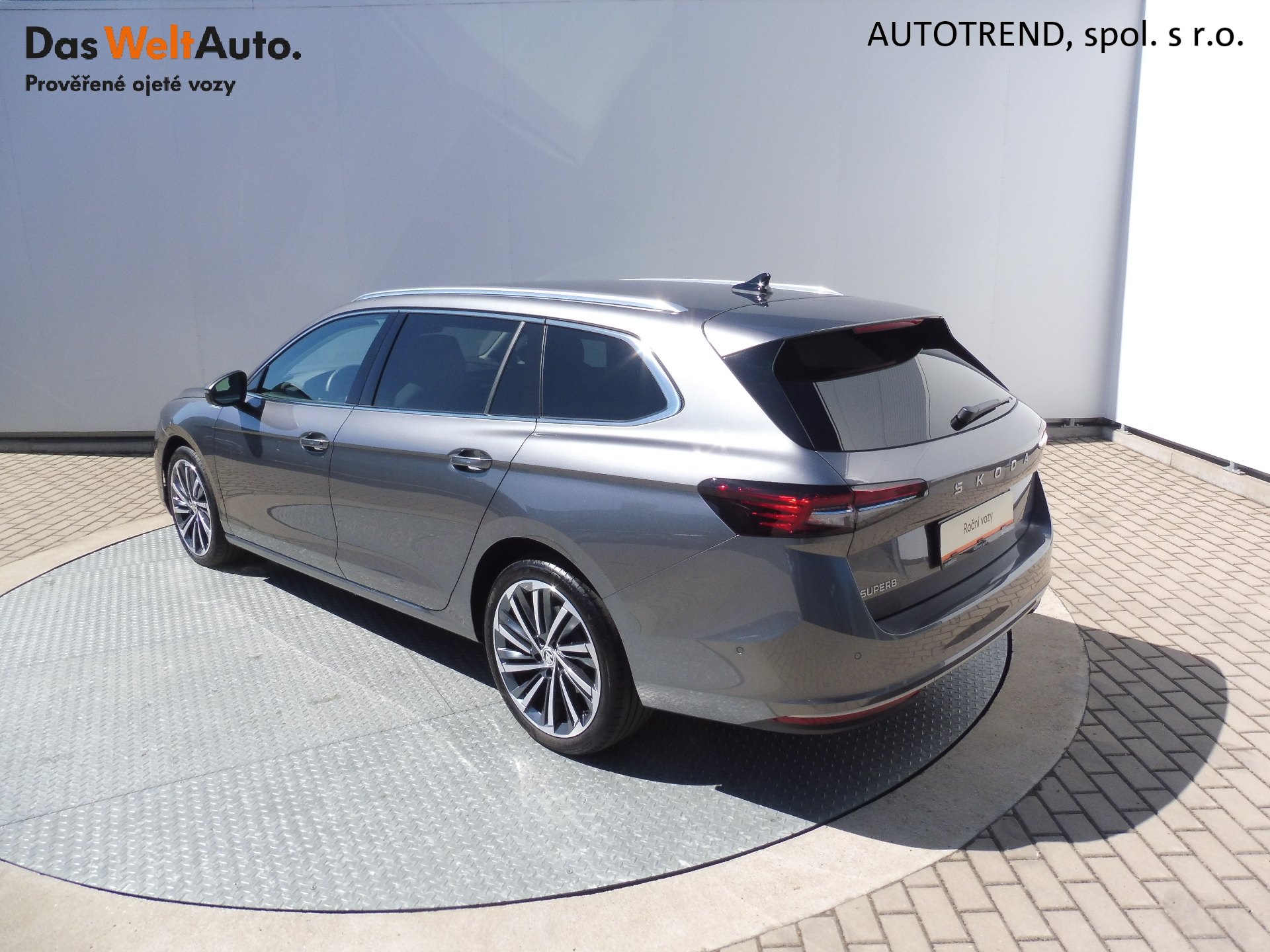 Škoda Superb