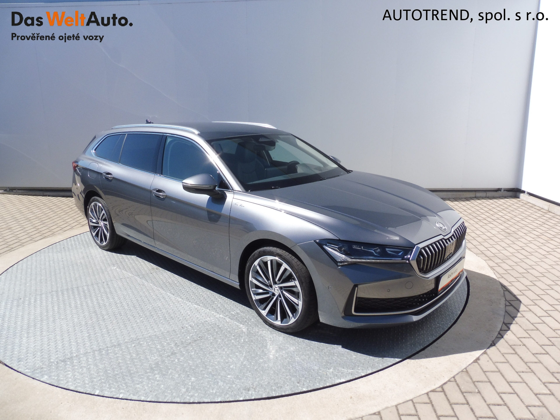 Škoda Superb