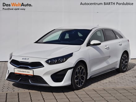 KIA ProCeed 1,5 T-GDi / GPF / GT LINE PLUS (2022)
