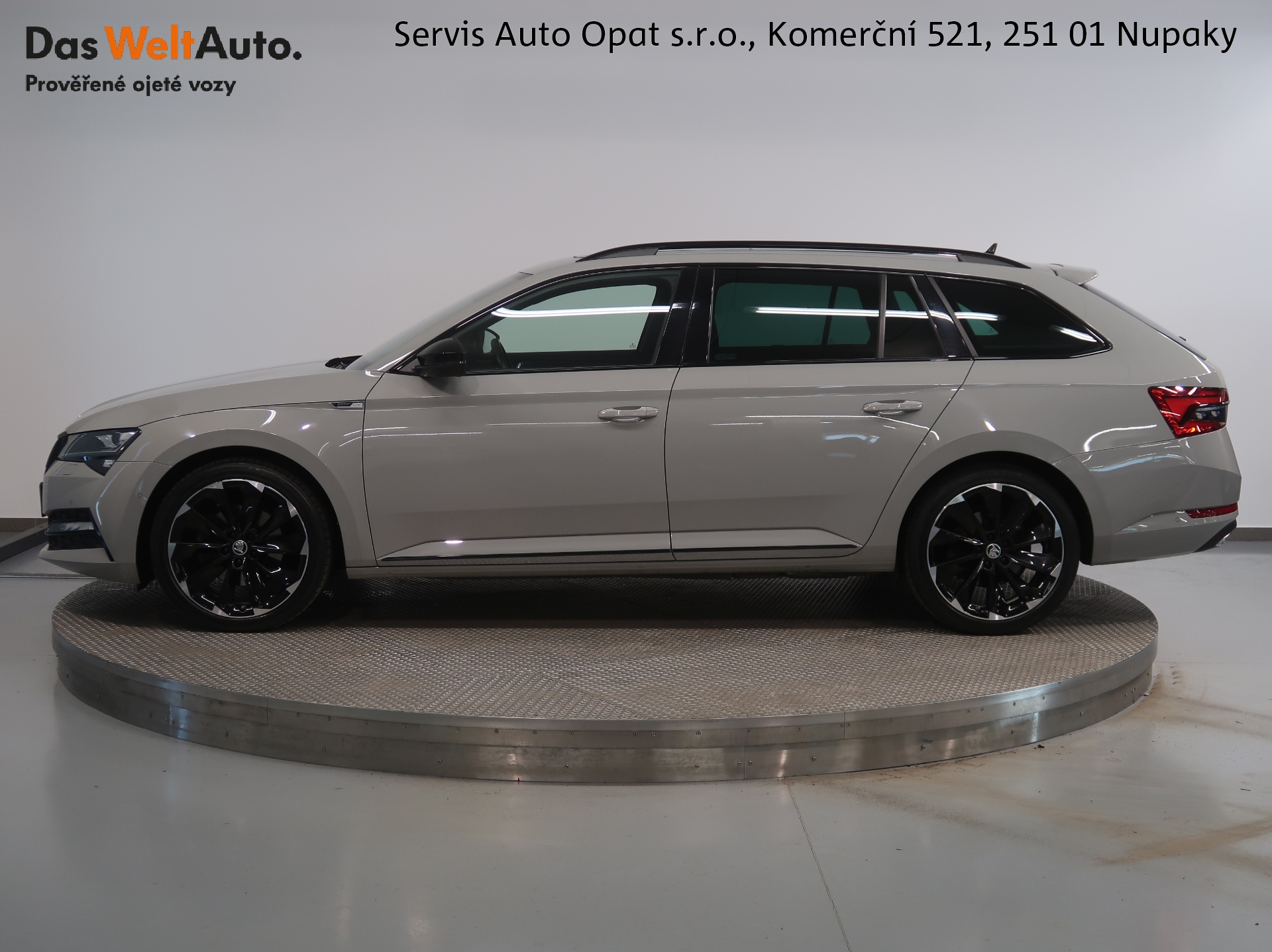 Škoda Superb