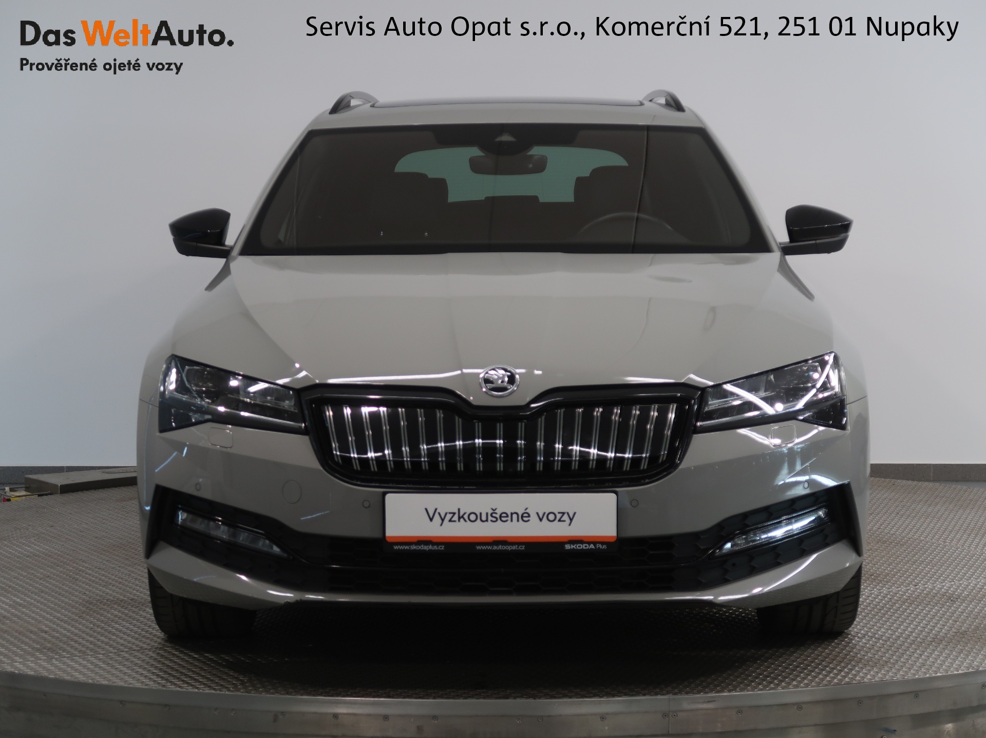 Škoda Superb