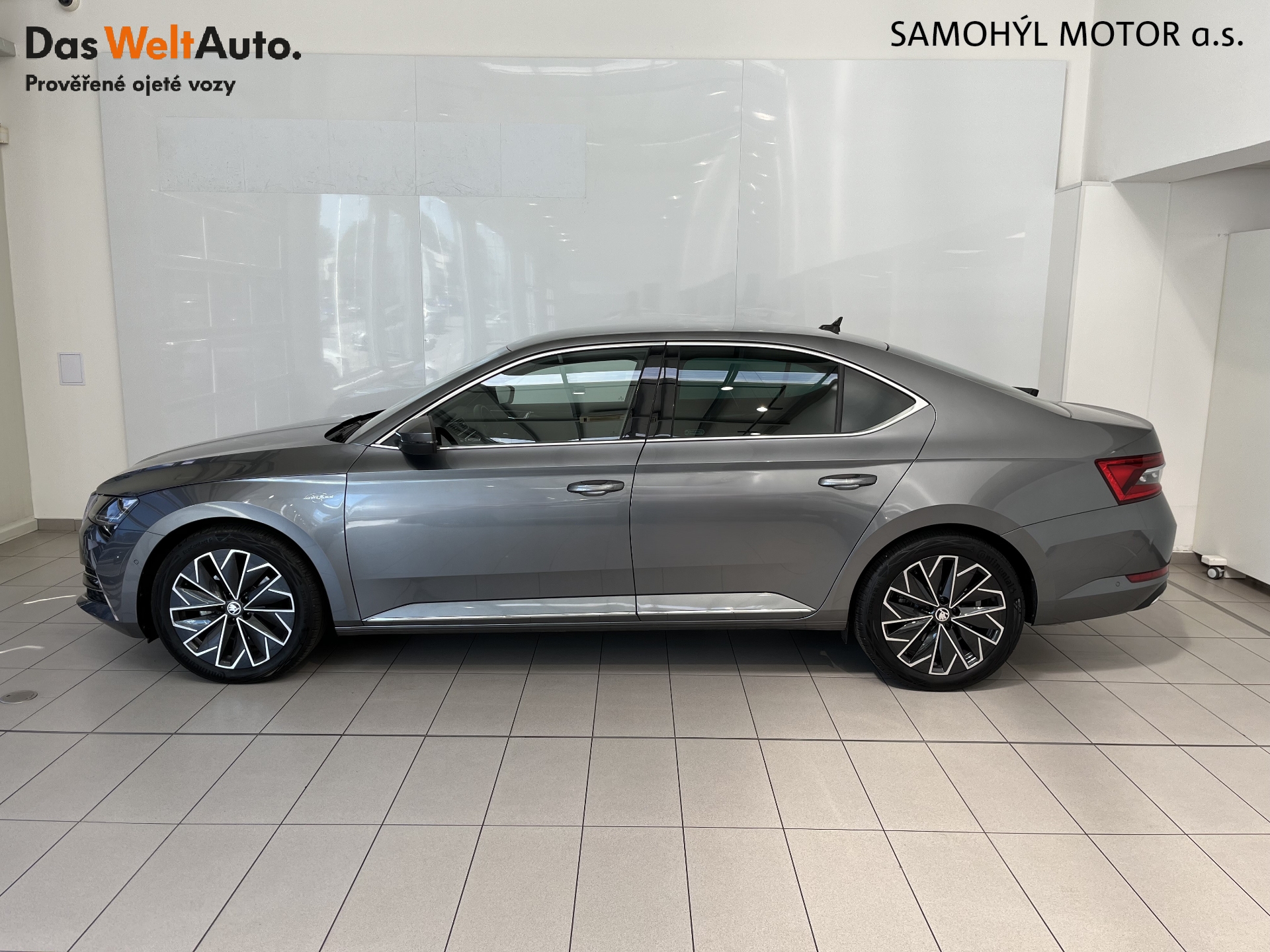 Škoda Superb