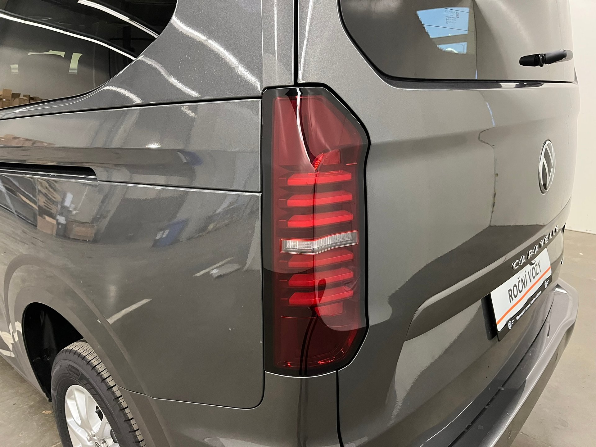 Volkswagen T7 Caravelle