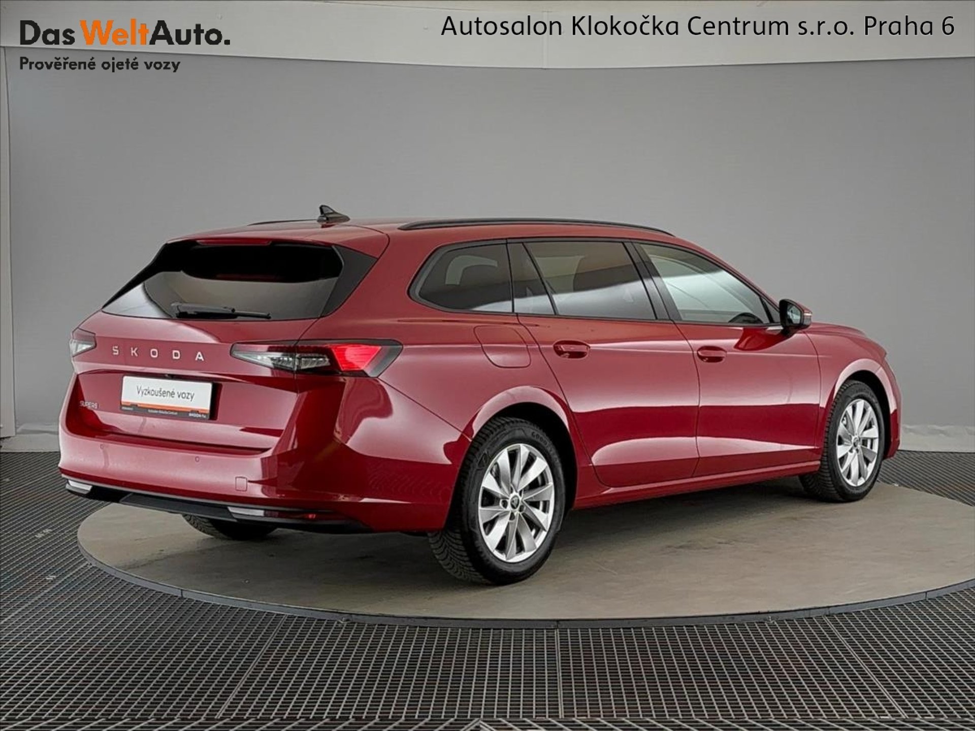 Škoda Superb