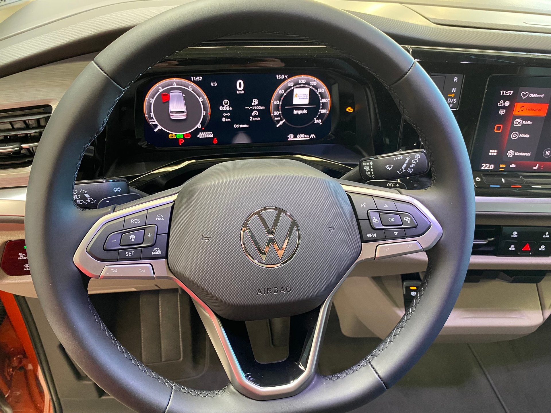 Volkswagen Nový Multivan