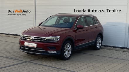 VW Tiguan Highline 2.0 TDI 110 kW automat ,