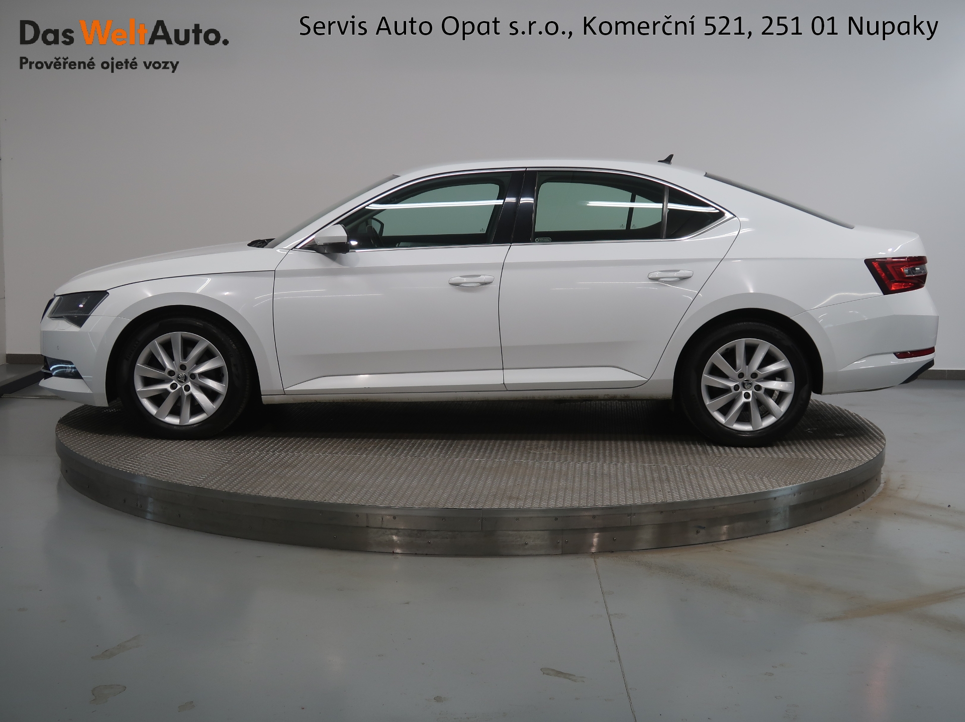 Škoda Superb