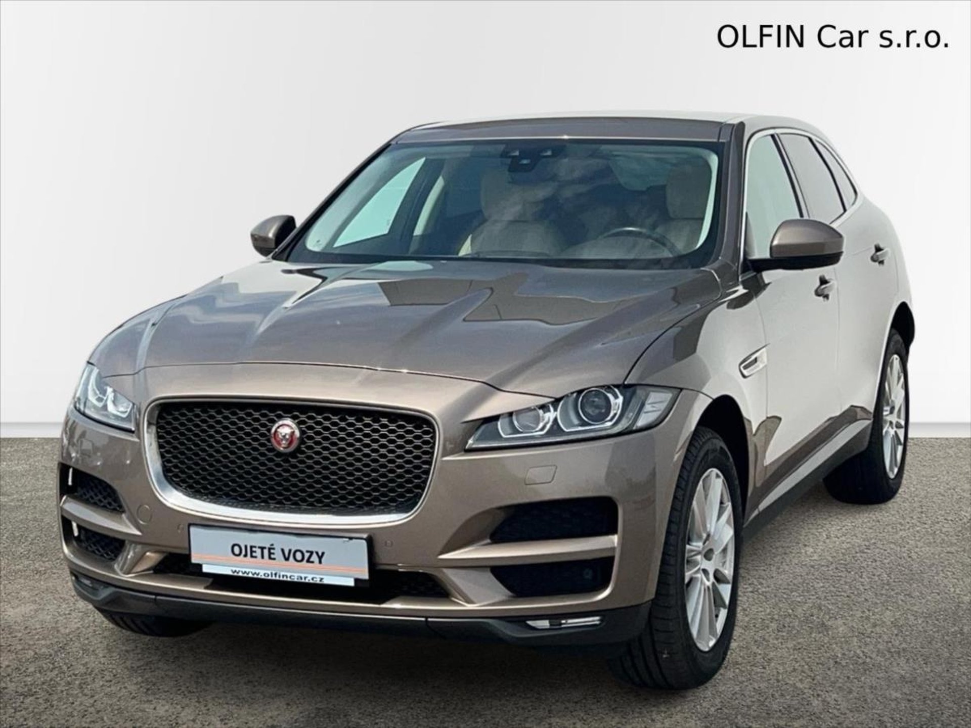 Jaguar F-Pace