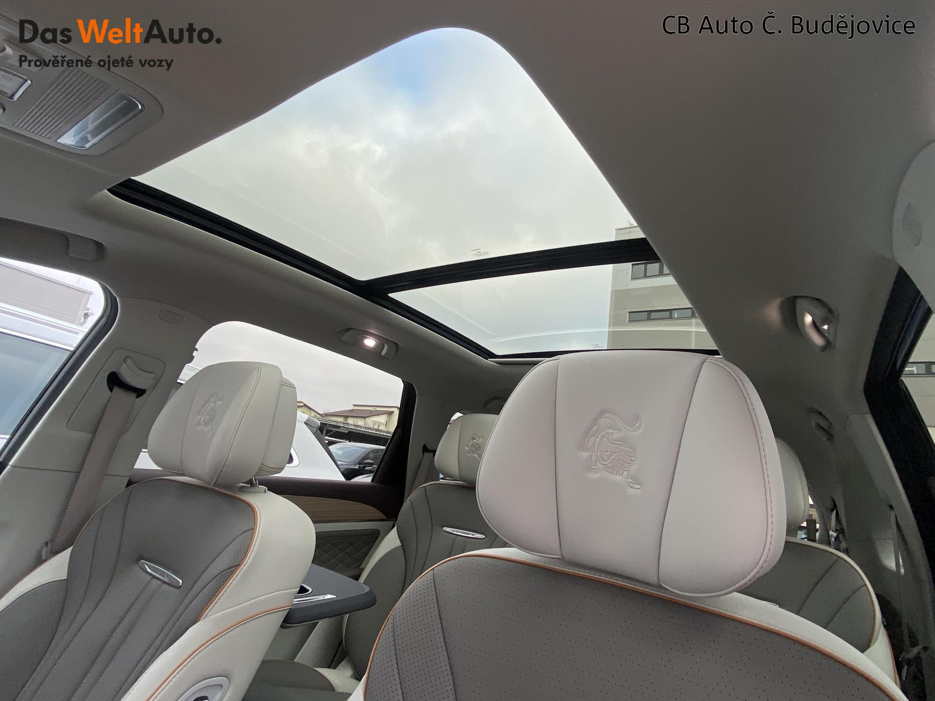 Dongfeng U-Tour