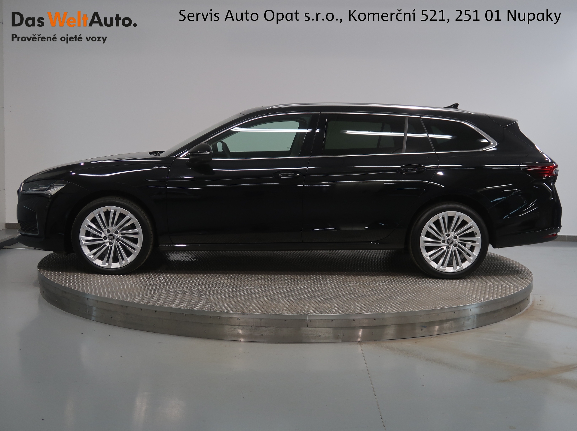 Škoda Superb
