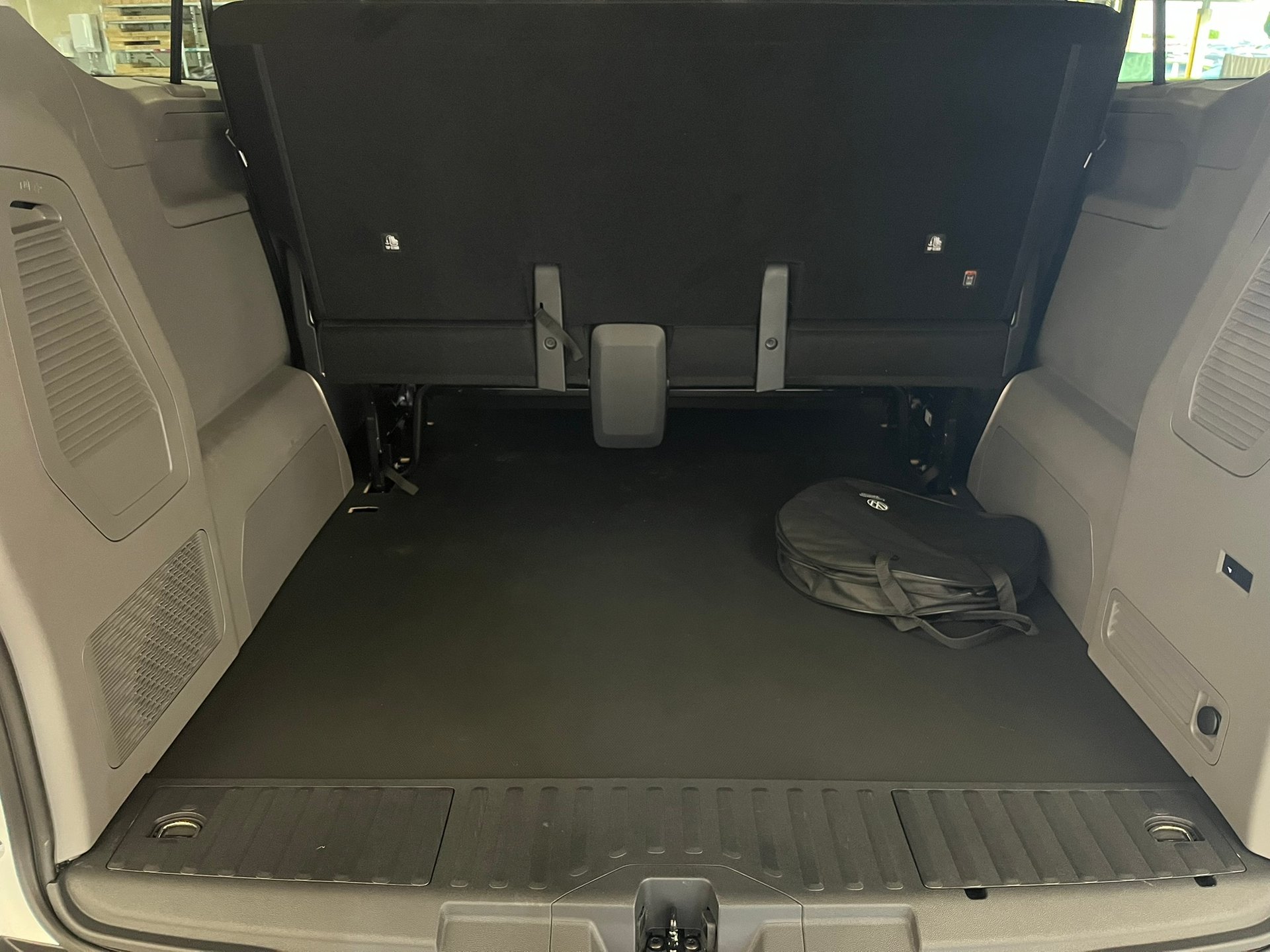 Volkswagen T7 Caravelle