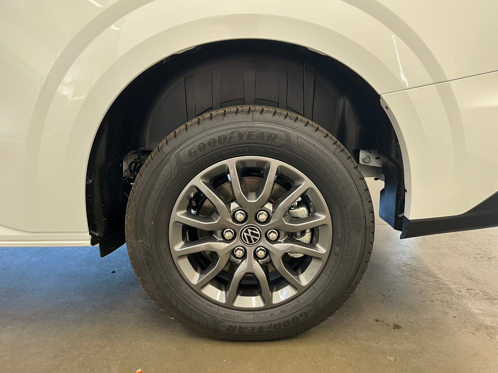 Volkswagen T7 Caravelle