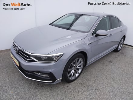VW Passat 2,0 TDI R line