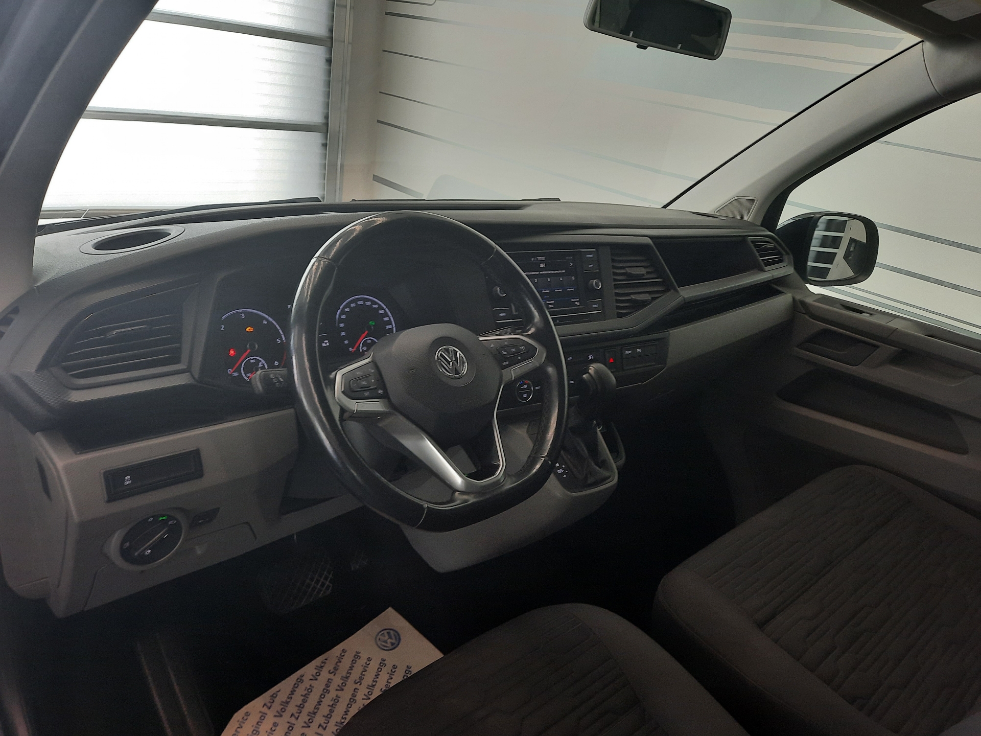 Volkswagen Caravelle