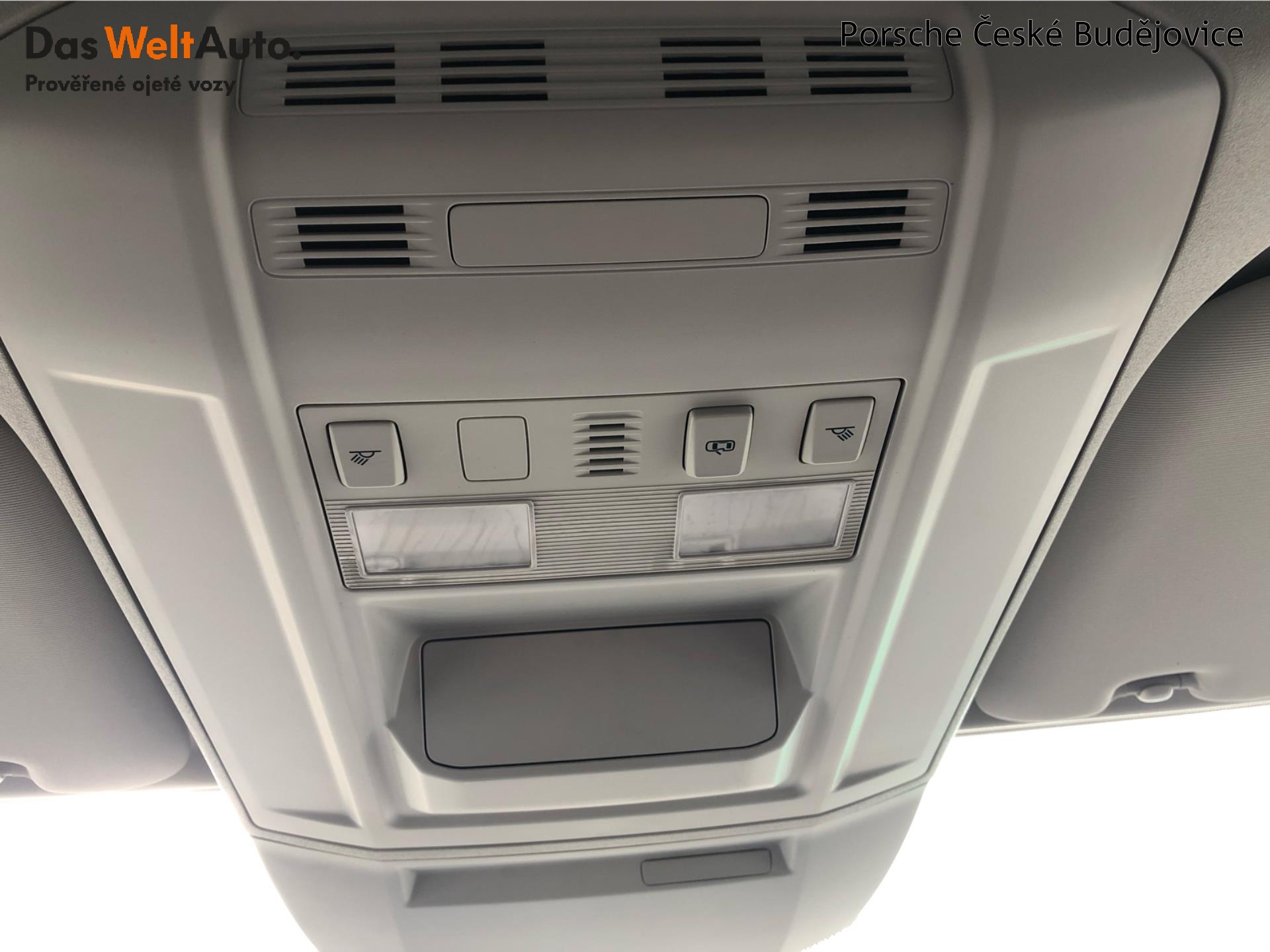Volkswagen Crafter - skříňový vůz