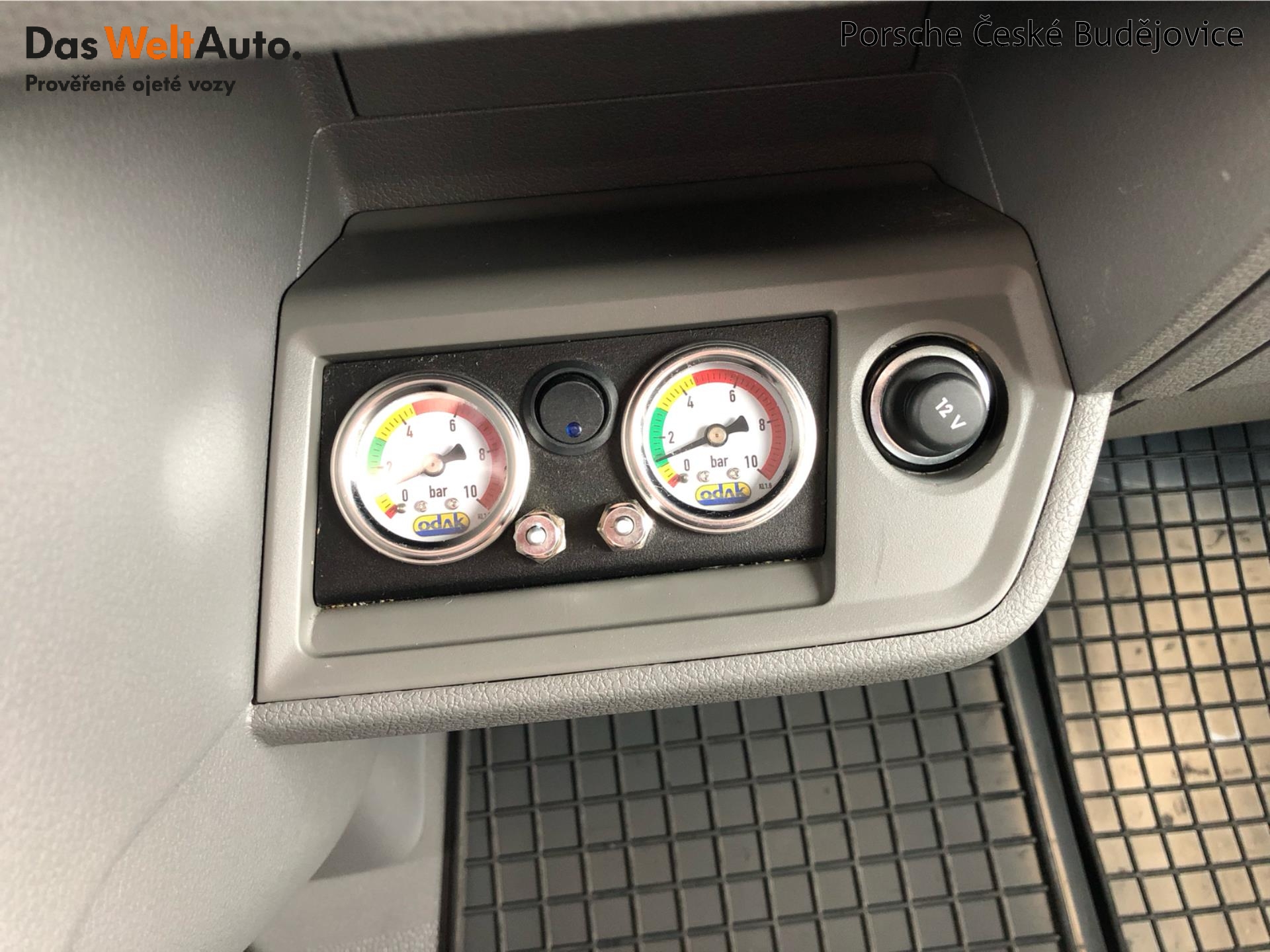 Volkswagen Crafter - skříňový vůz