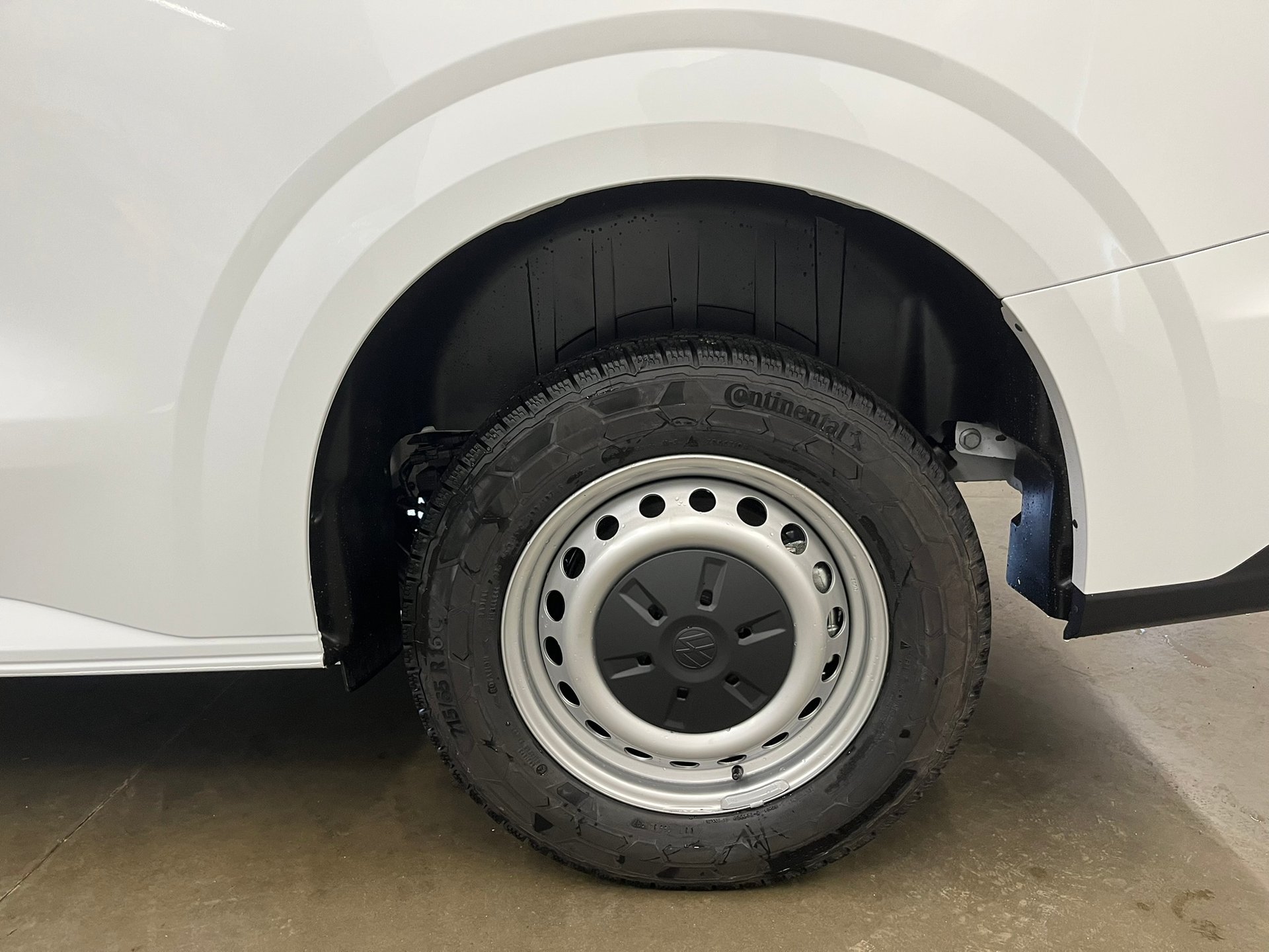 Volkswagen T7 Kasten