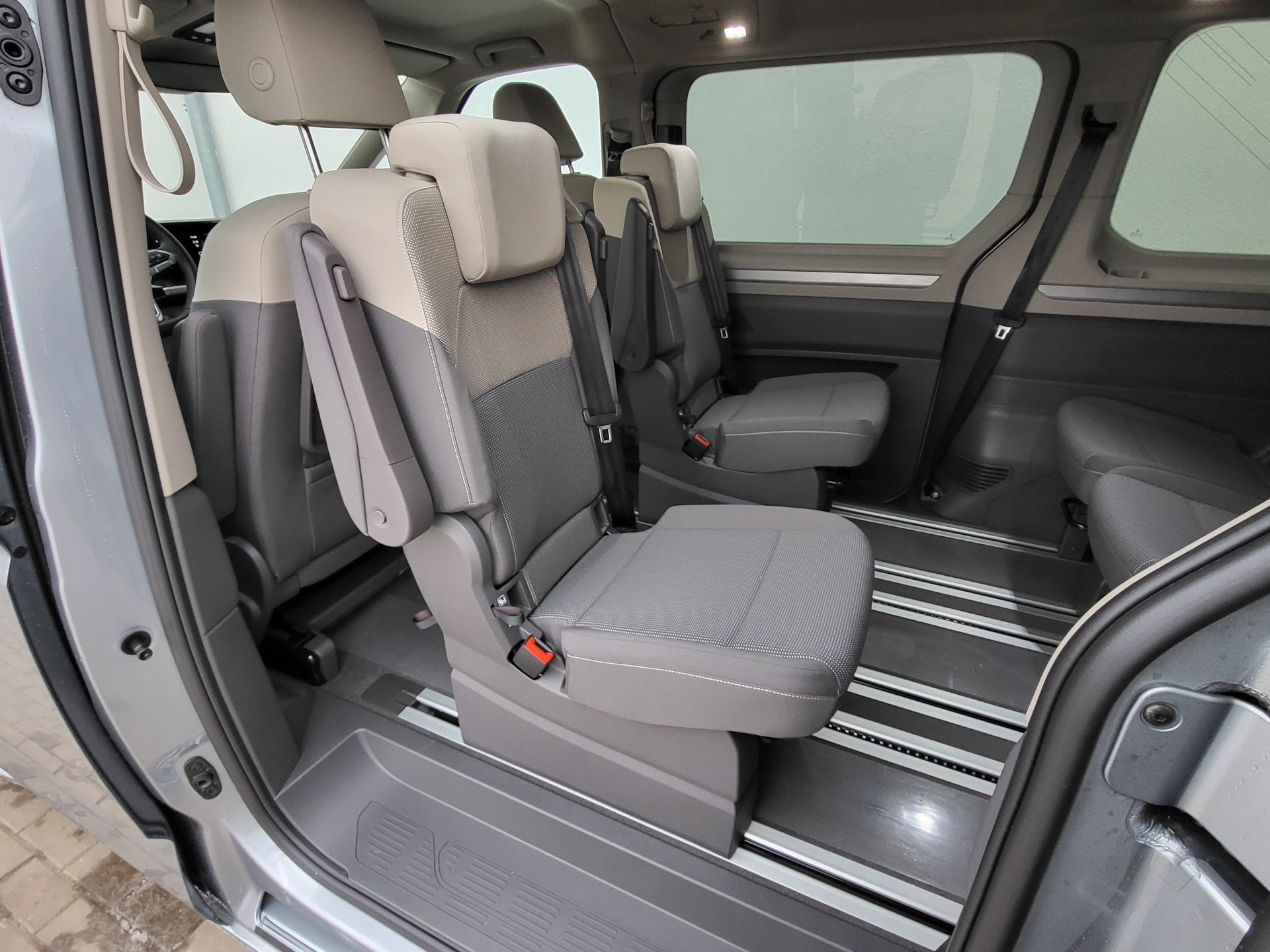 Volkswagen Nový Multivan