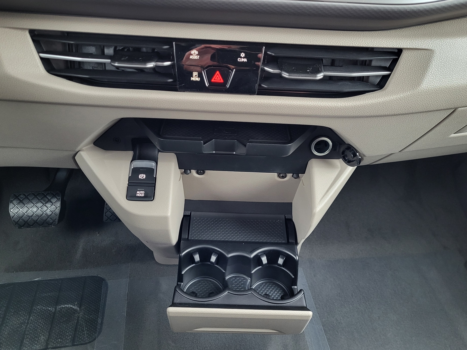 Volkswagen Nový Multivan