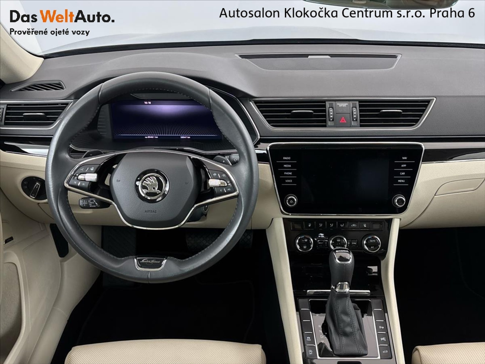 Škoda Superb