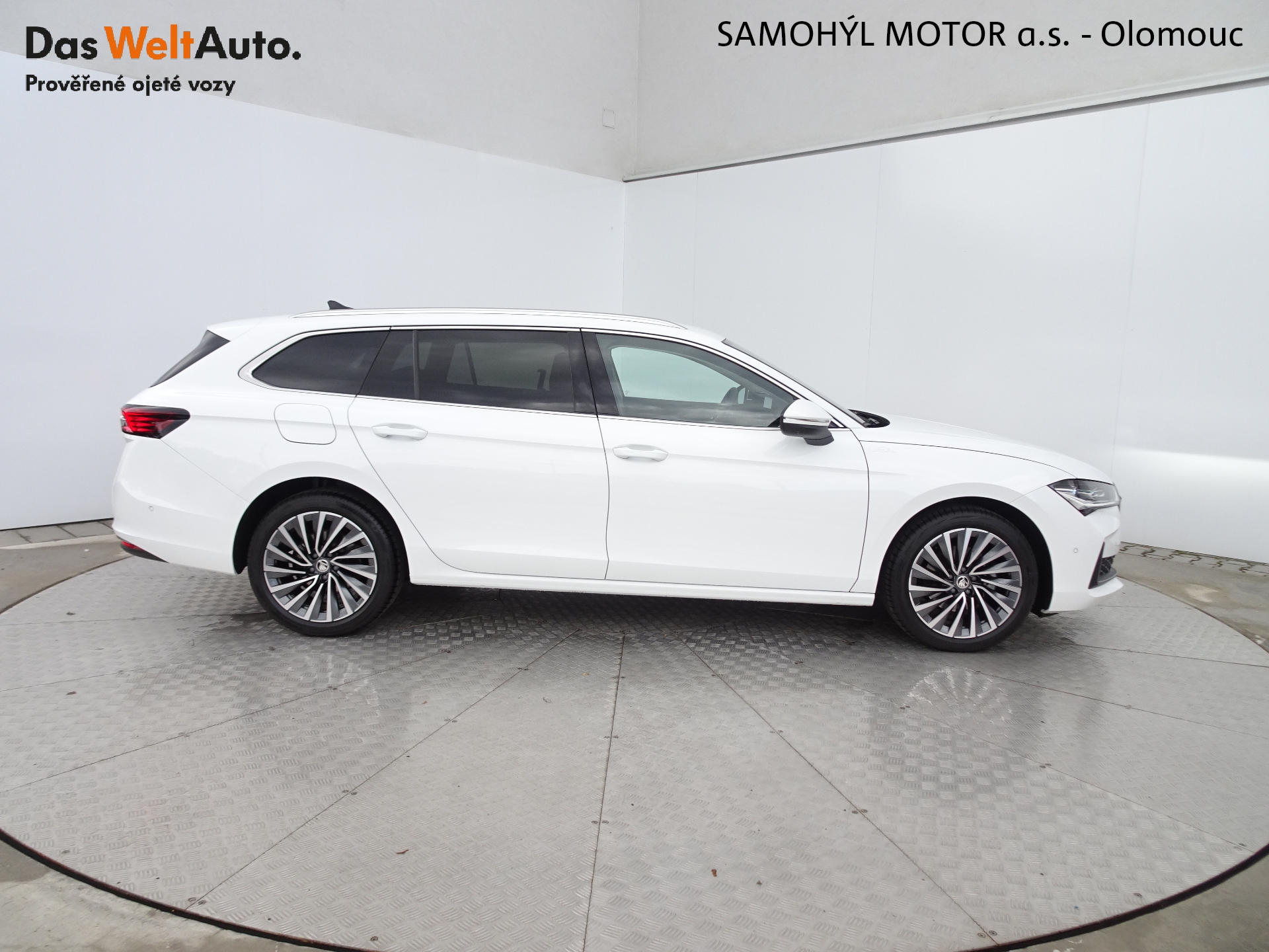 Škoda Superb