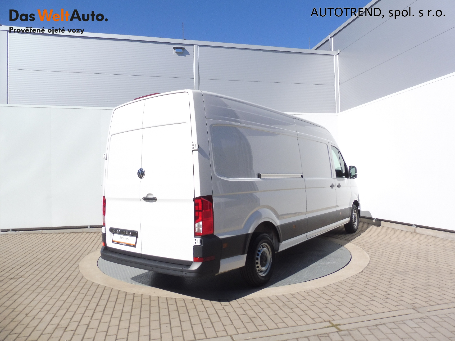 Volkswagen Crafter - skříňový vůz