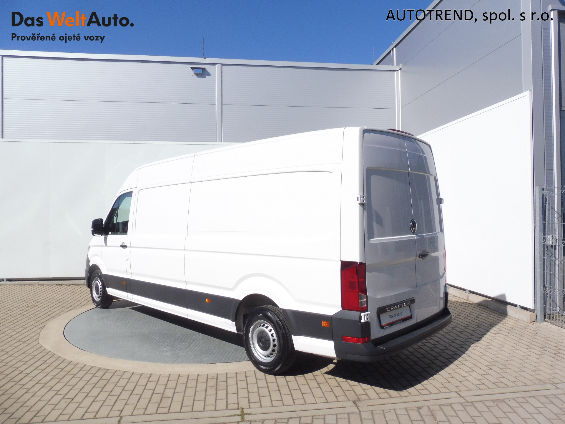 Volkswagen Crafter - skříňový vůz