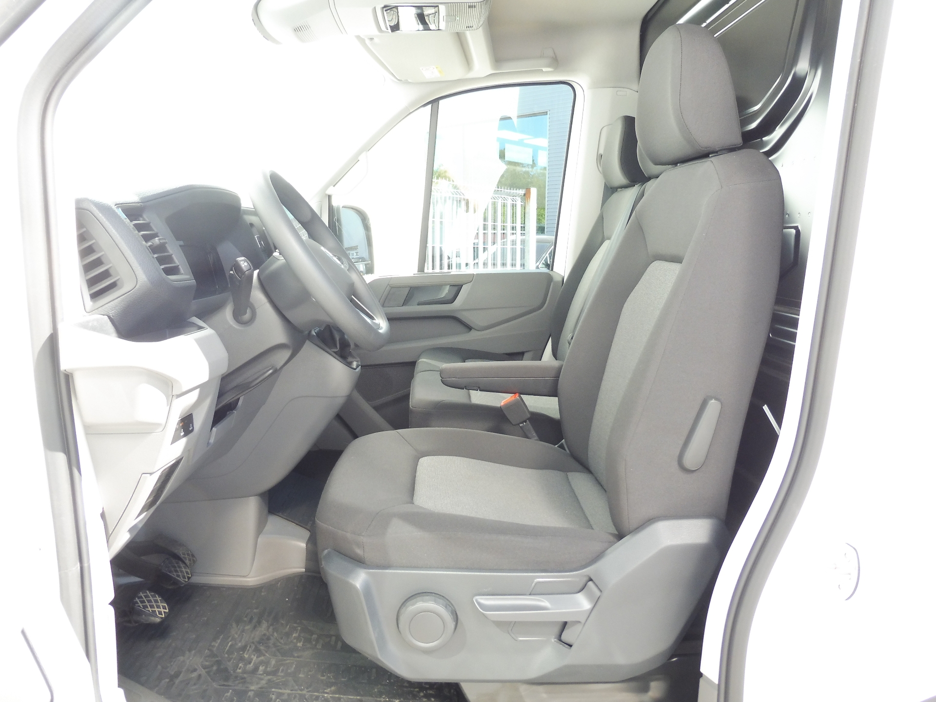 Volkswagen Crafter - skříňový vůz