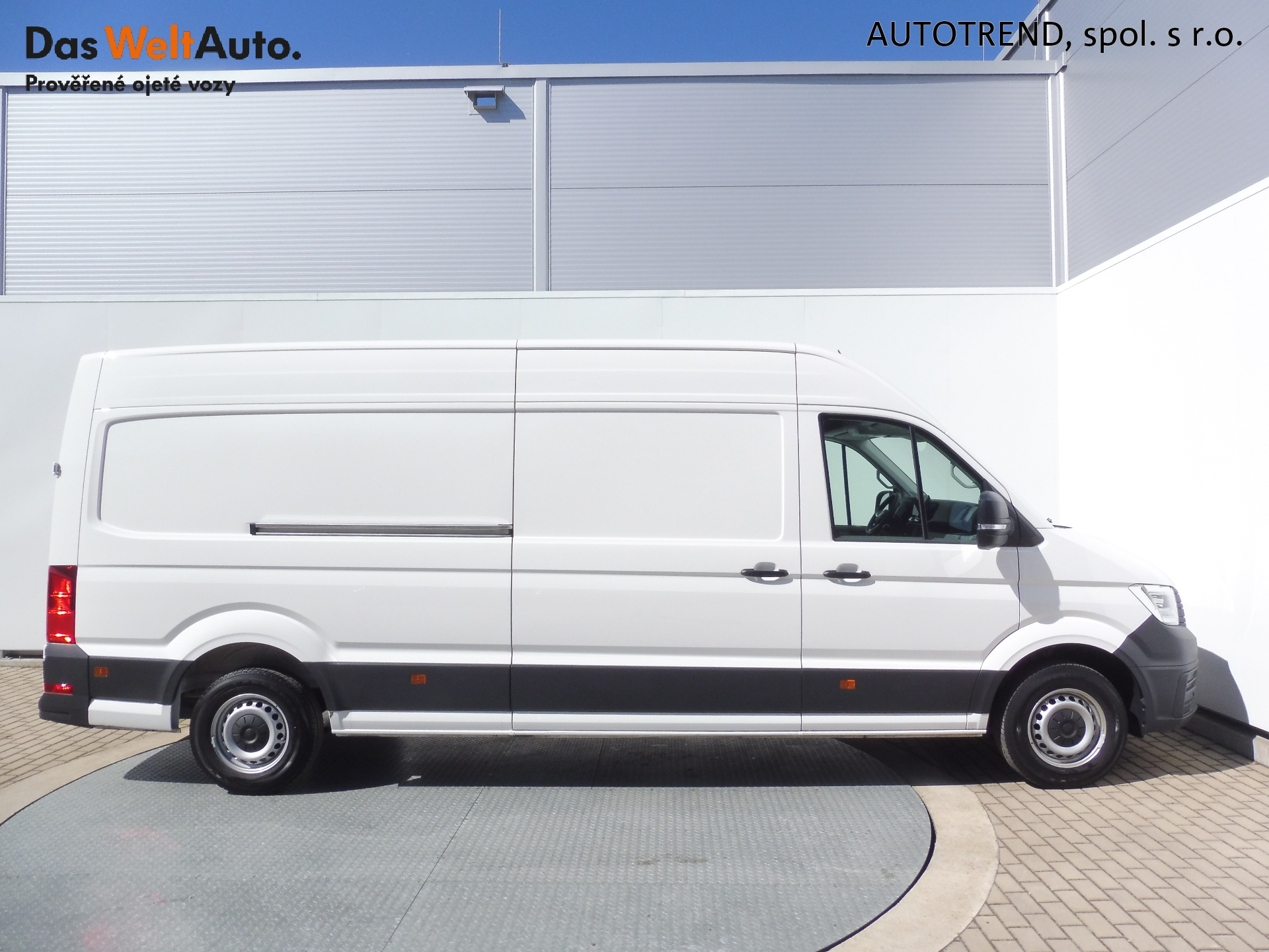 Volkswagen Crafter - skříňový vůz