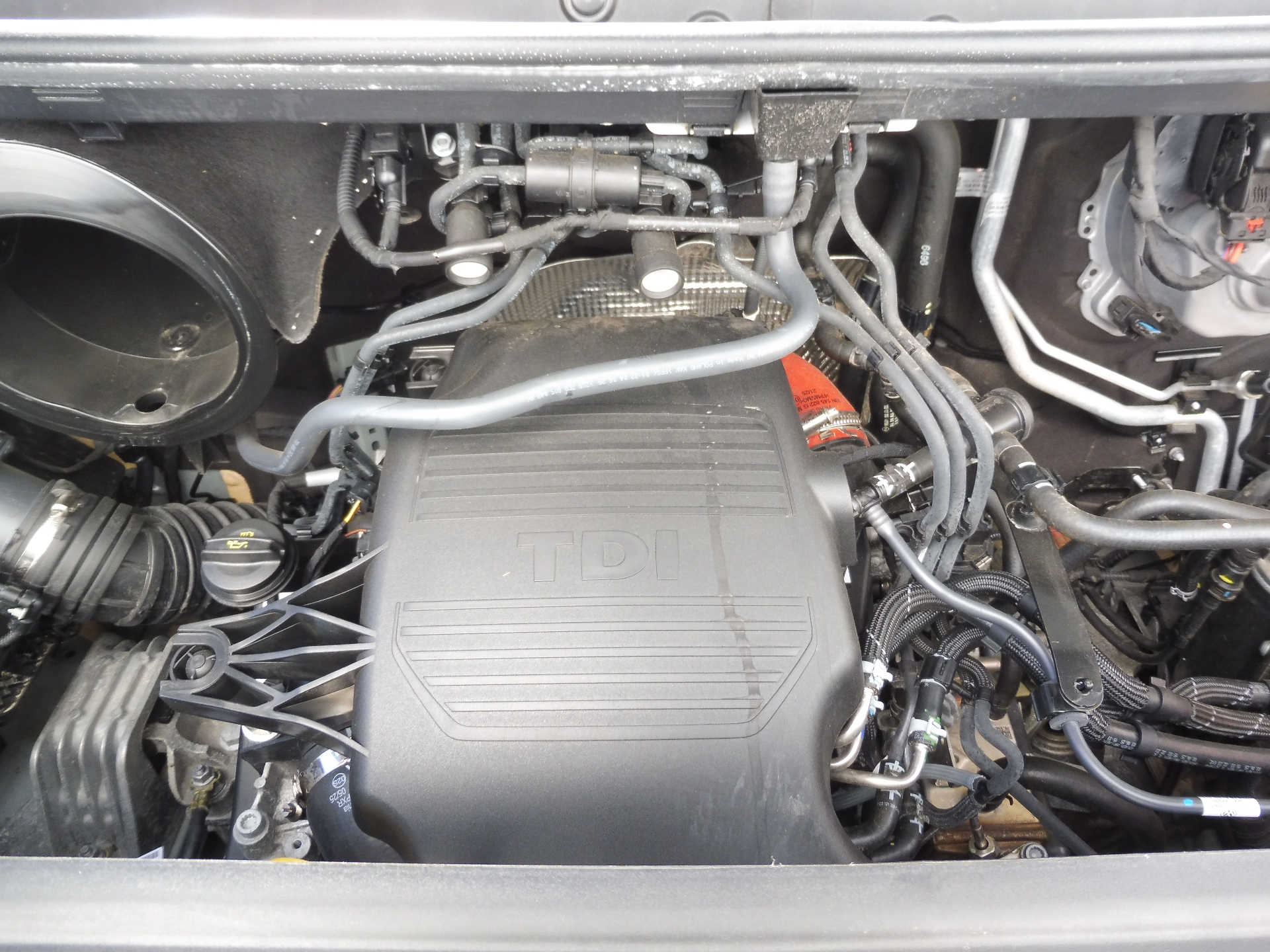 Volkswagen Crafter - skříňový vůz