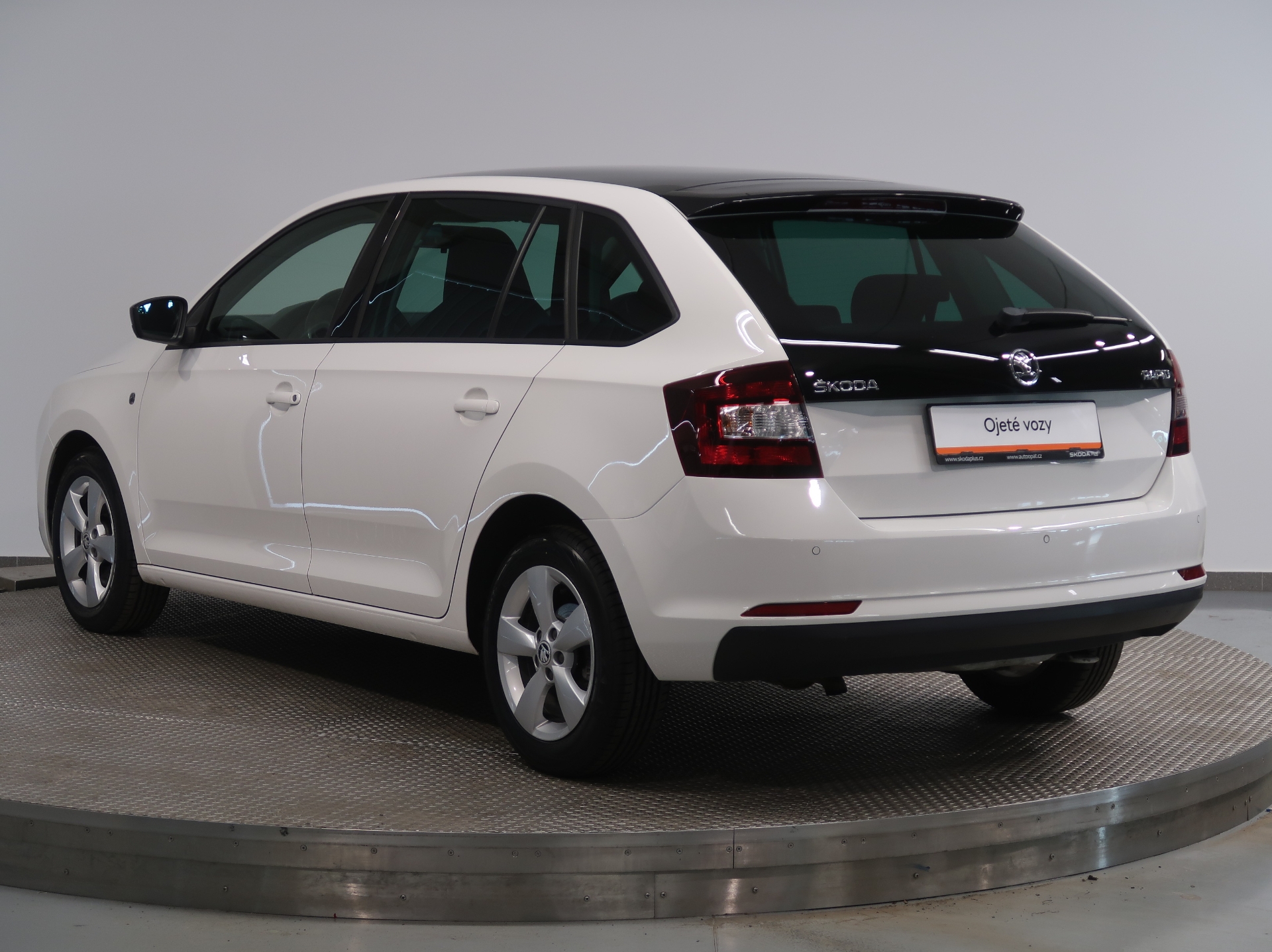 Škoda Rapid
