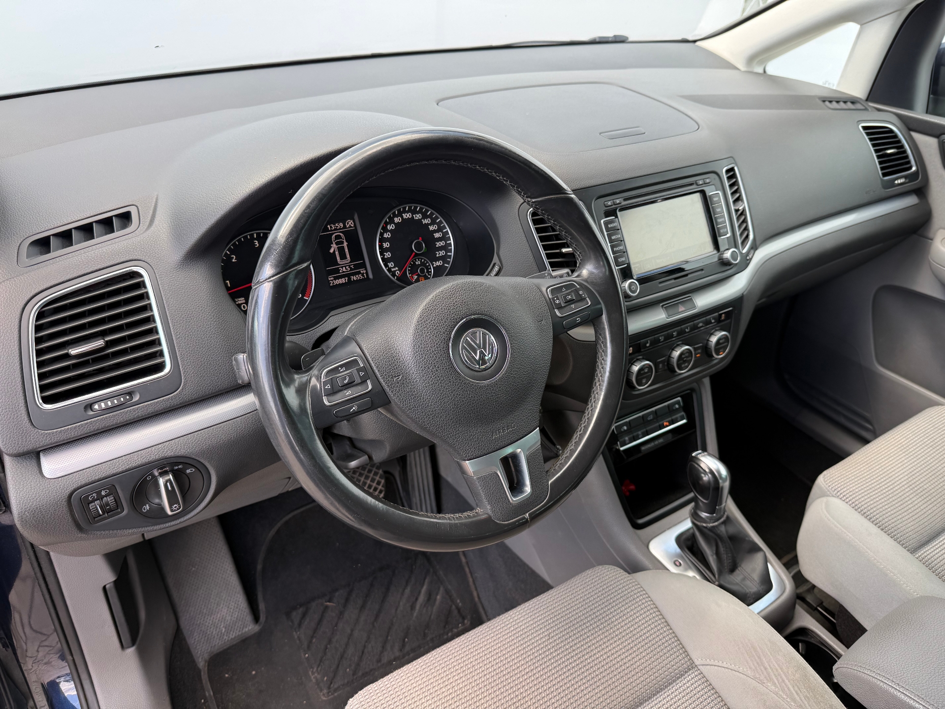 Volkswagen Sharan