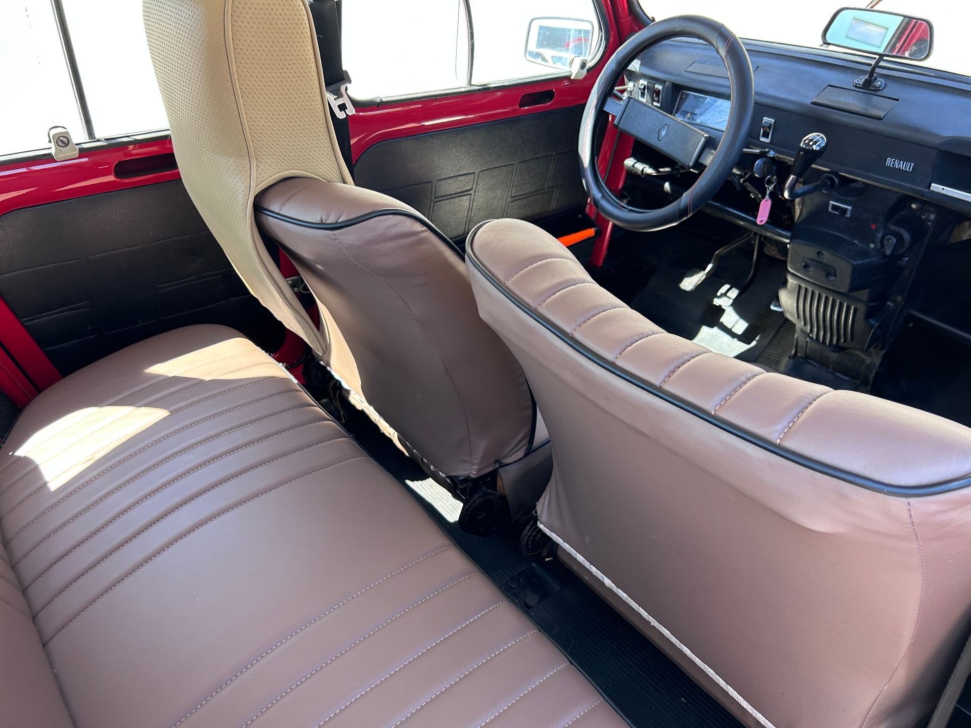 Renault R4