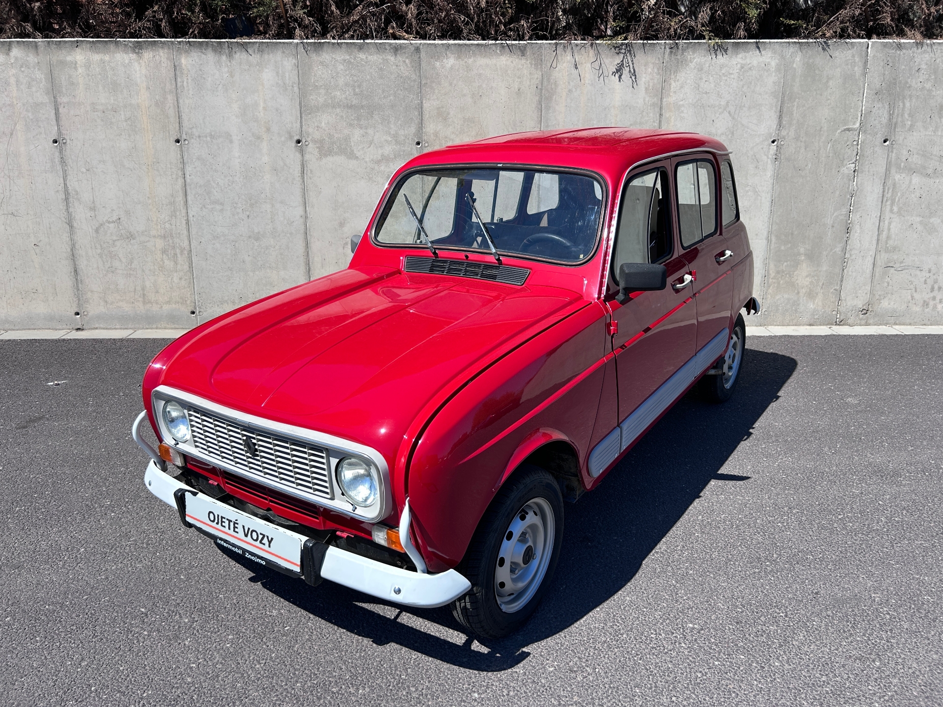 Renault R4