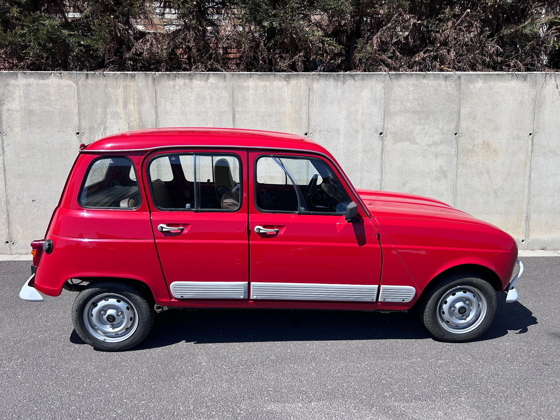 Renault R4