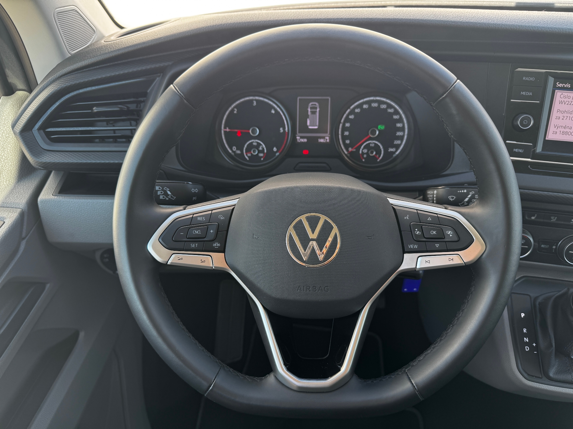Volkswagen T6 Caravelle