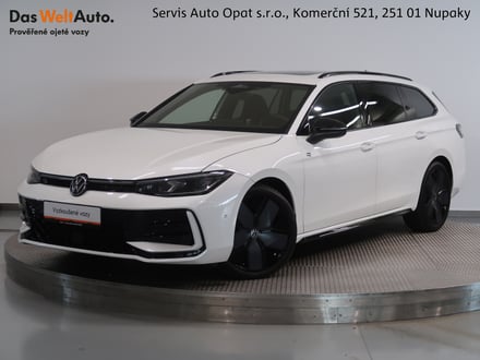 VW Passat R-Line 2,0TDI 110KW DSG TAŽNÉ HARMAN/KARDON PANORAMA
