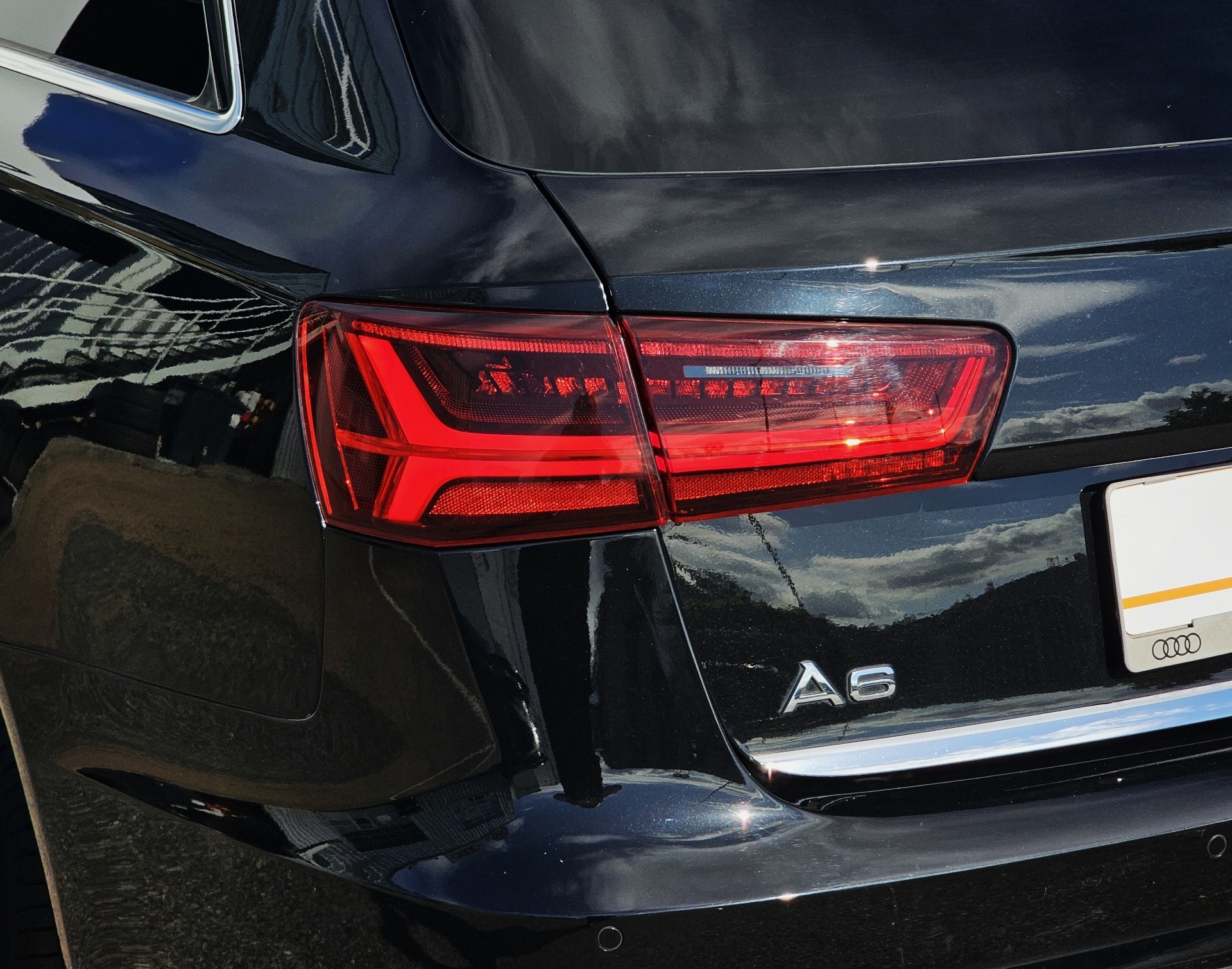 Audi A6 Avant