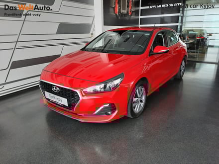 Hyundai i30 fastback 1.0 T-GDI (88kW/120k) Trikolor