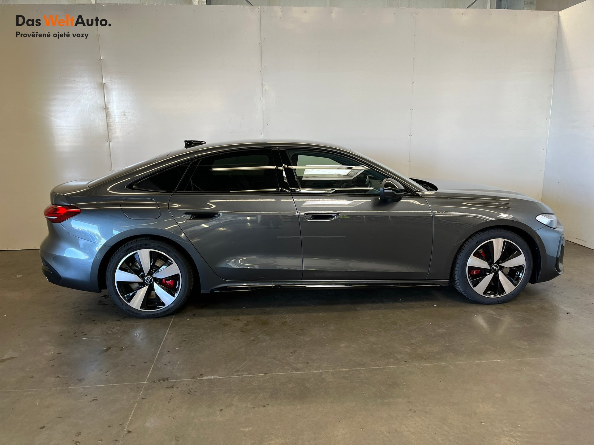 Audi A5 Limuzína