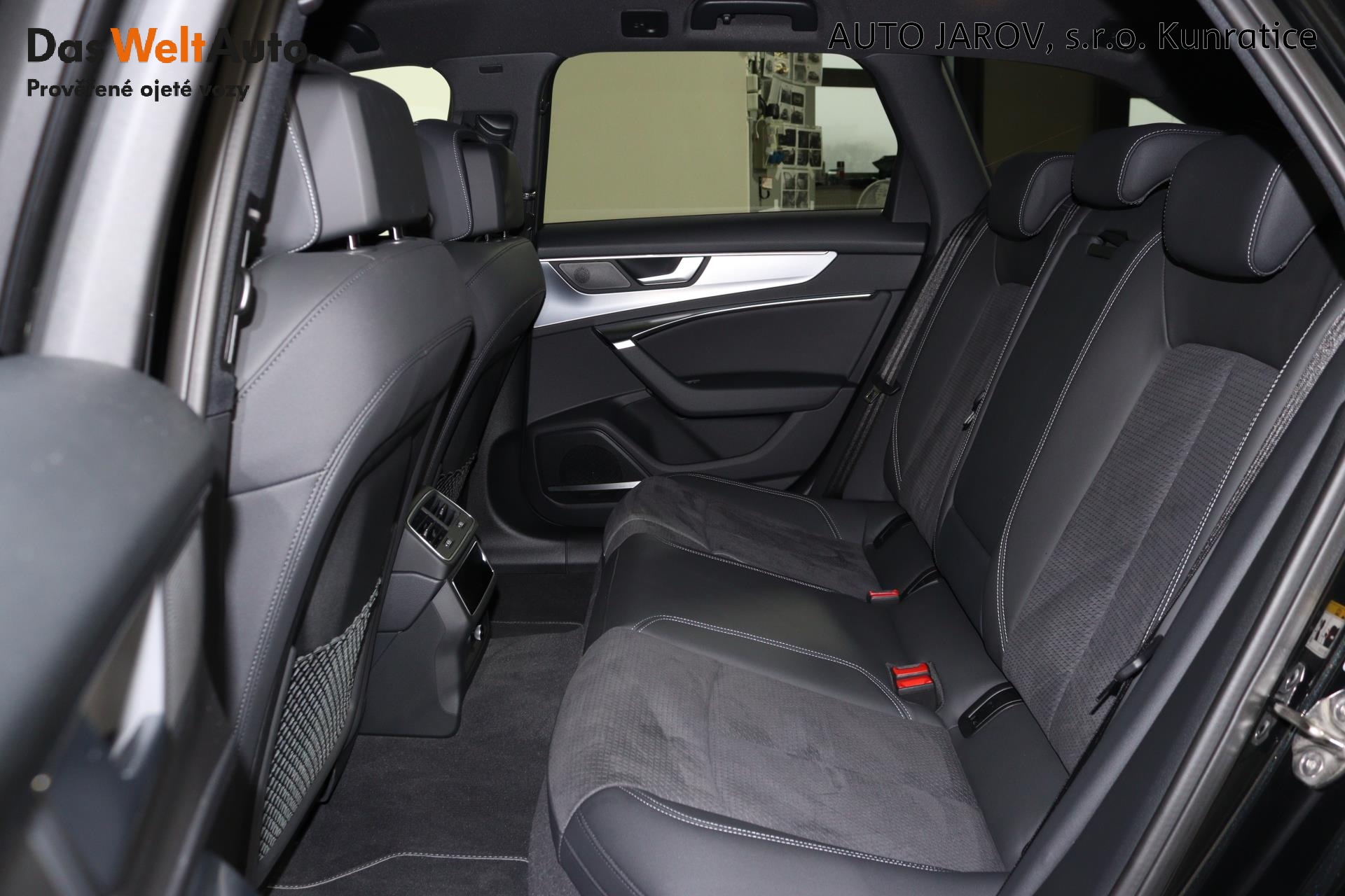 Audi S6 Avant