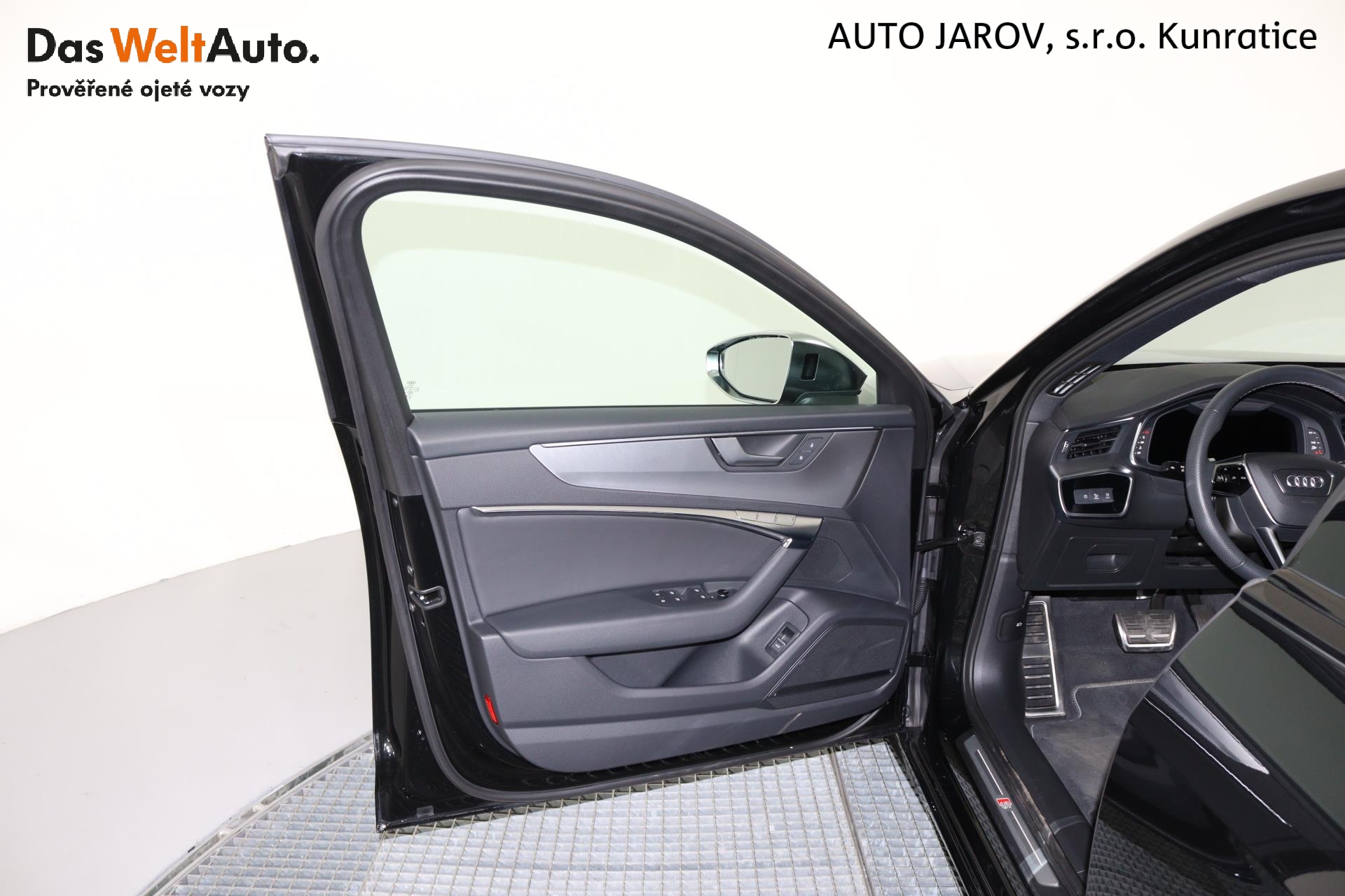Audi S6 Avant