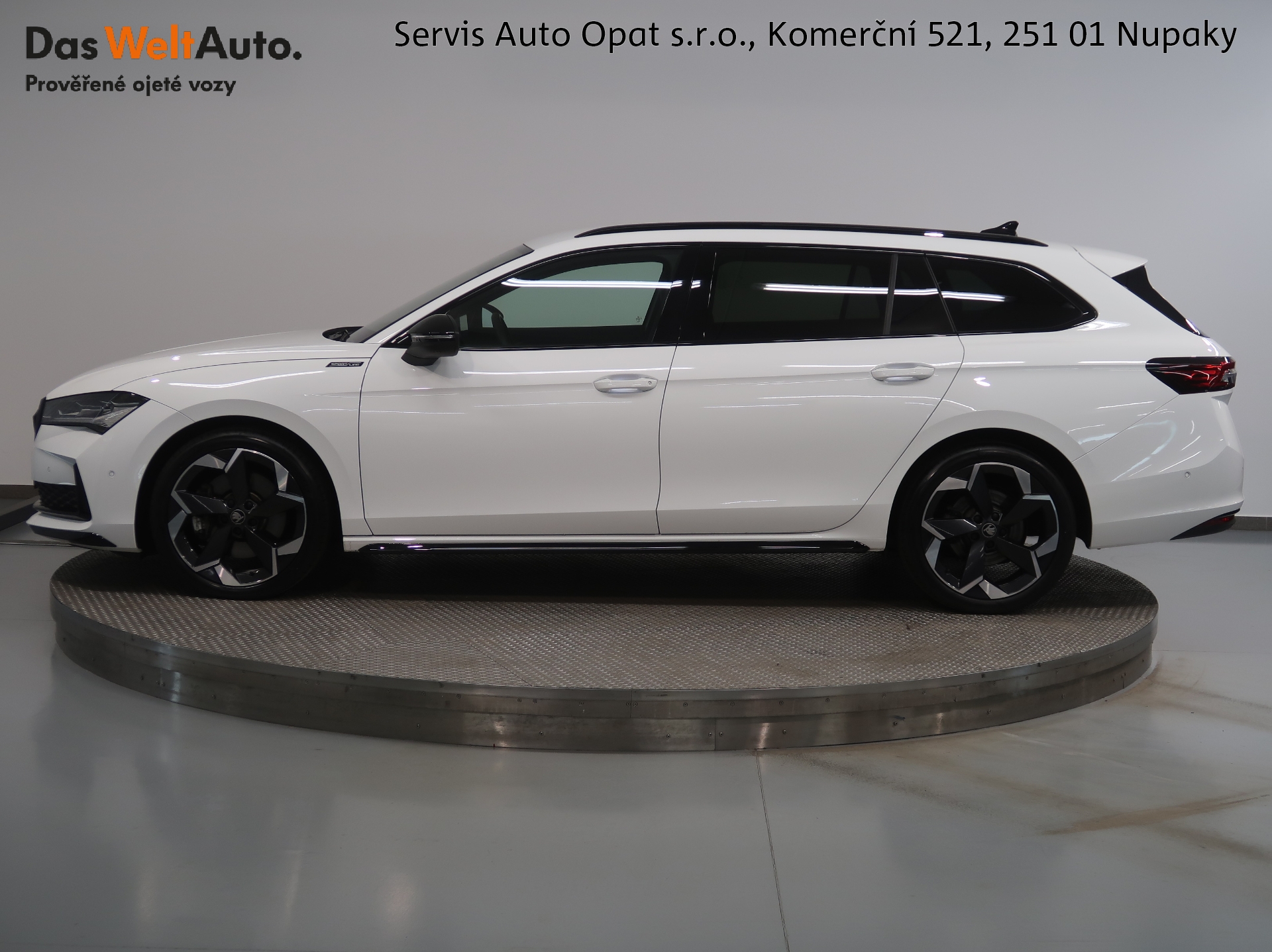 Škoda Superb