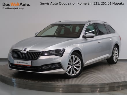Škoda Superb L&K 2.0TDI 147kW DSG 4x4 WEBASTO TAŽNÉ CANTON 360 KAMERA